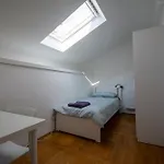 Hostel Tesla House *