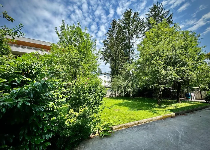 Hostel Tesla House Ljubljana