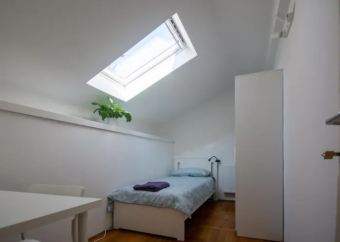 Hostel Tesla House Ljubljana