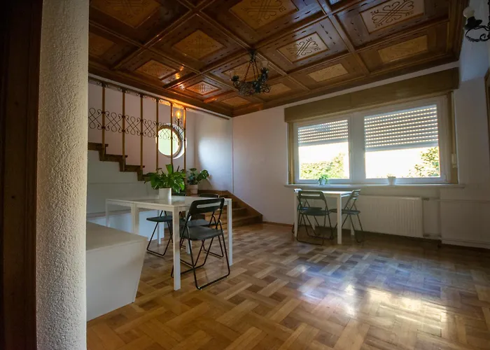 Hostel Tesla House Ljubljana