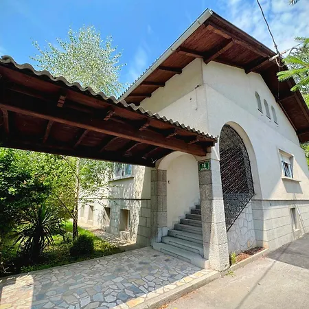 Tesla House * 卢布尔雅那