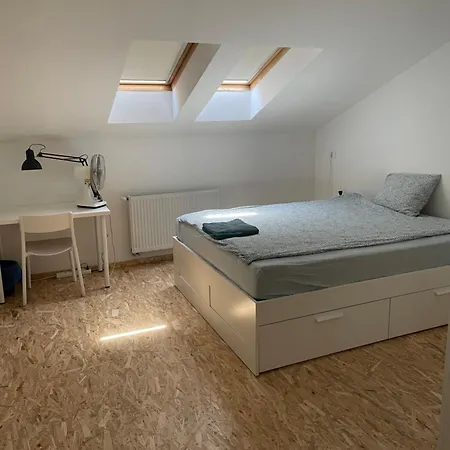 Tesla House Hostel Ljubljana