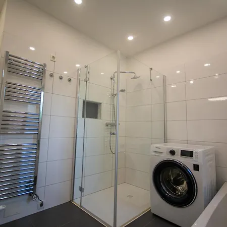 Tesla House Hostel Ljubljana