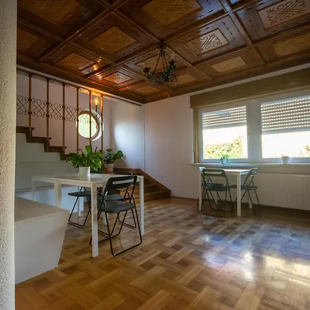 Hostel Tesla House Ljubljana