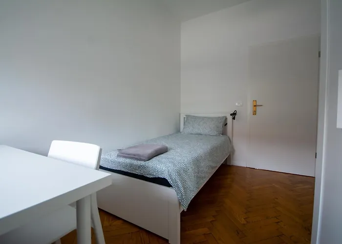 Tesla House Hostel Lublana